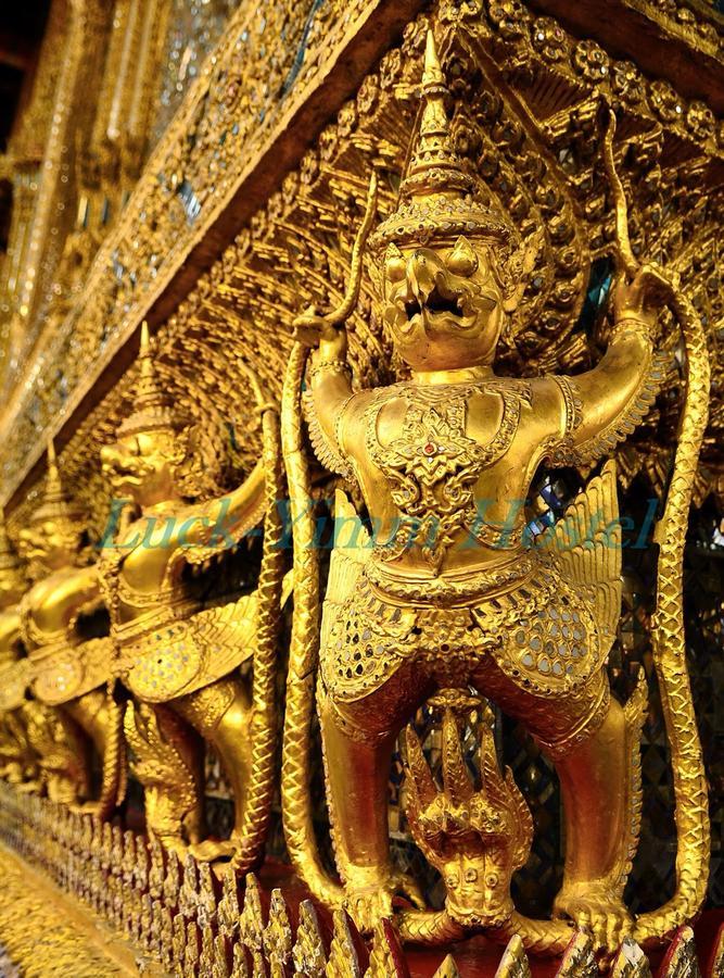 Luck Yimm Hostel (Adults Only) Bangkok Buitenkant foto