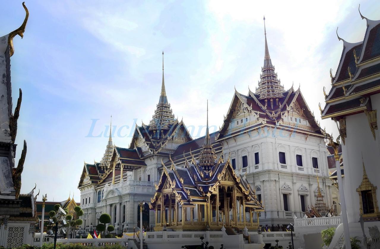 Luck Yimm Hostel (Adults Only) Bangkok Buitenkant foto
